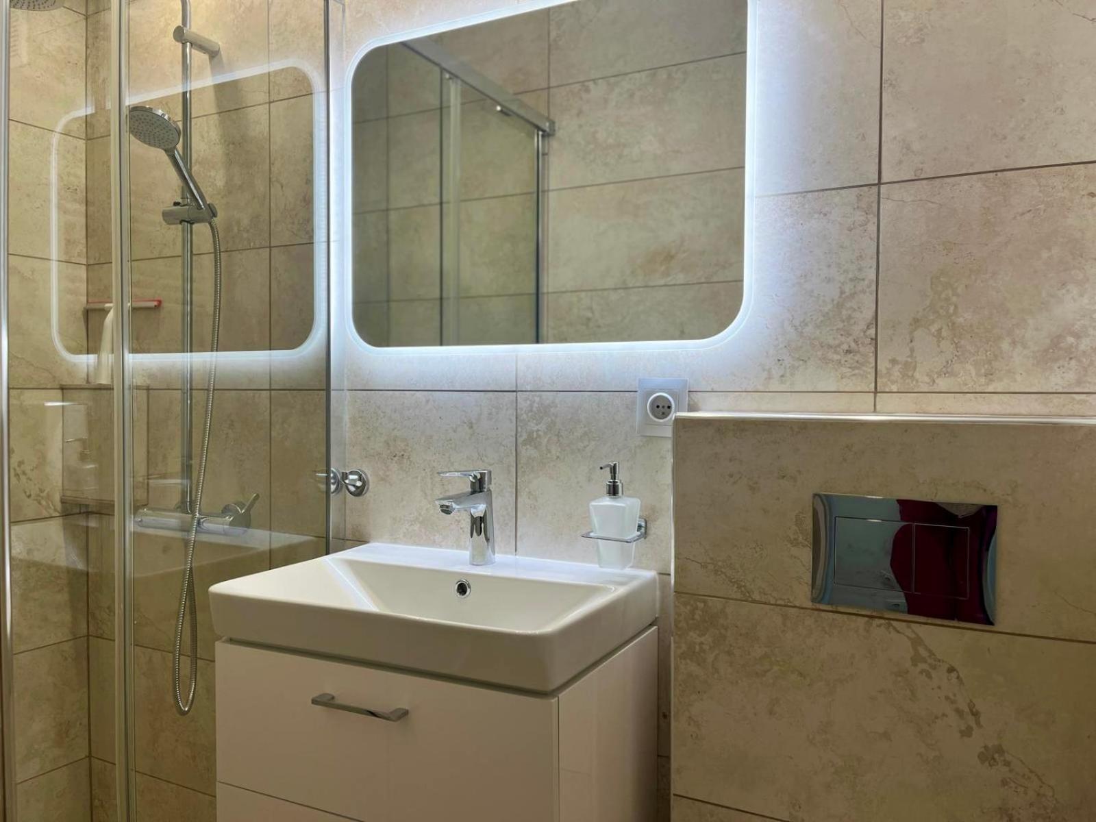 Apartamenty Izerskie Gorska 8 - Blisko Park I Dom Zdrojowy Oraz Wyjscie Na Sky Walk Swieradow-Zdroj Luaran gambar