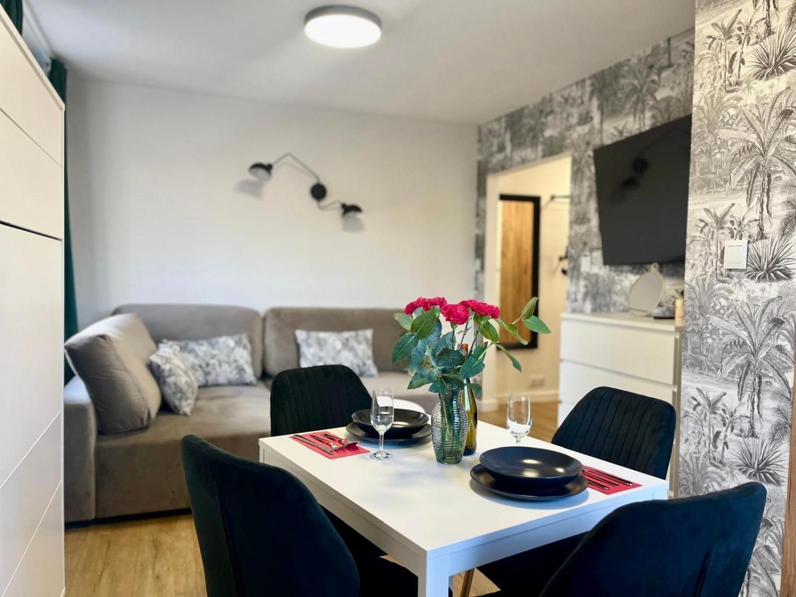 Apartamenty Izerskie Gorska 8 - Blisko Park I Dom Zdrojowy Oraz Wyjscie Na Sky Walk Swieradow-Zdroj Luaran gambar