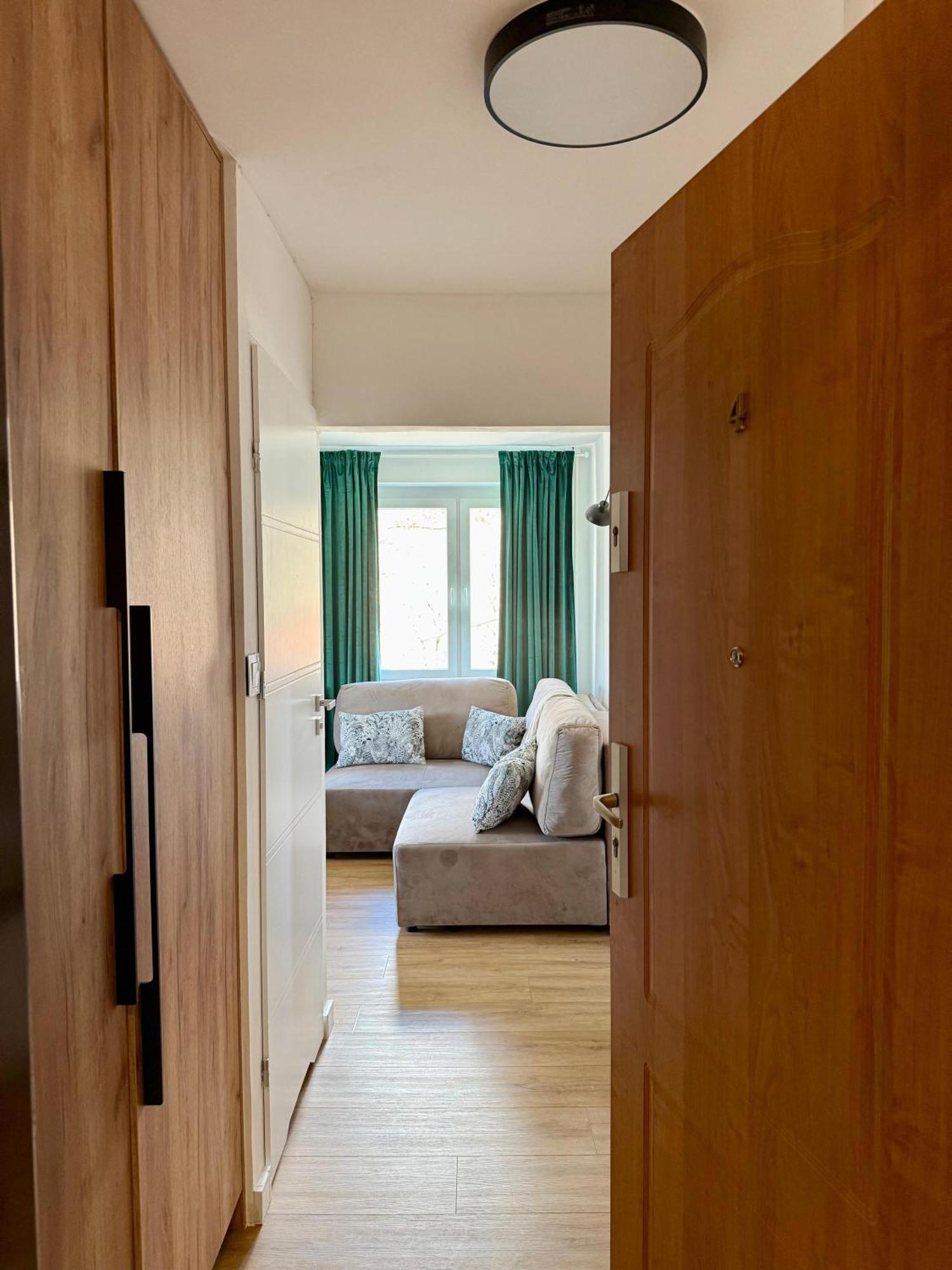 Apartamenty Izerskie Gorska 8 - Blisko Park I Dom Zdrojowy Oraz Wyjscie Na Sky Walk Swieradow-Zdroj Luaran gambar